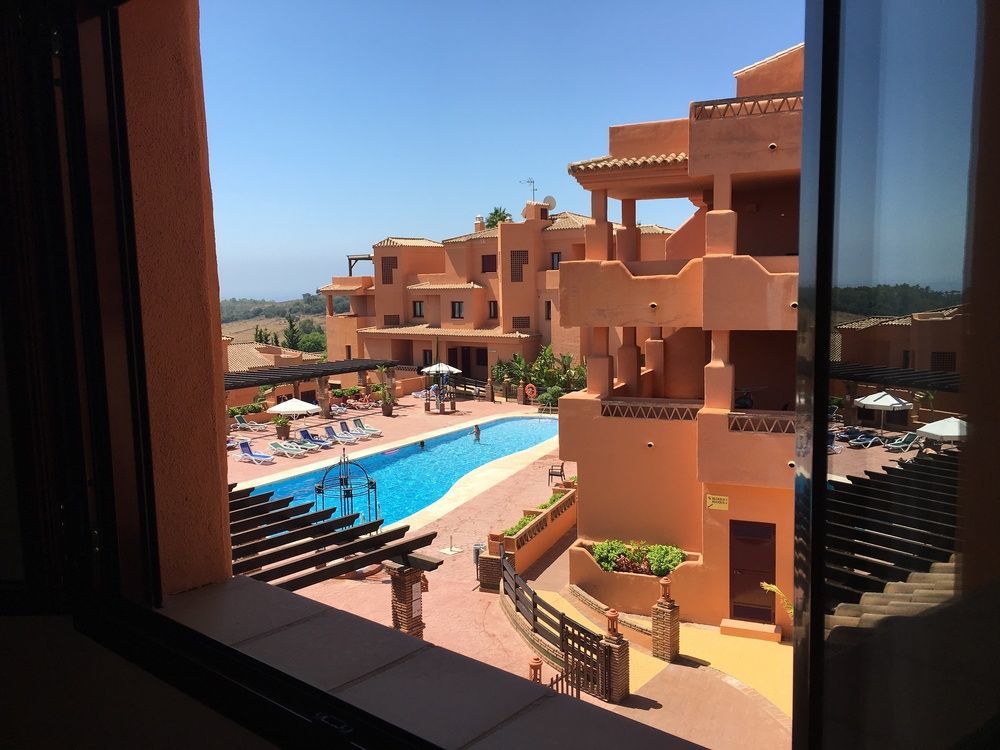 Royal Suites Marbella ベナアビス エクステリア 写真